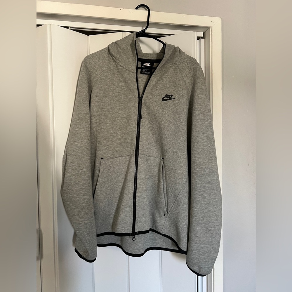 Nike Men's Tech Fleece Full-Zip Windrunner Hoodie
